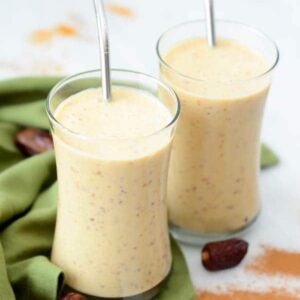 ginger & date spiced smoothie