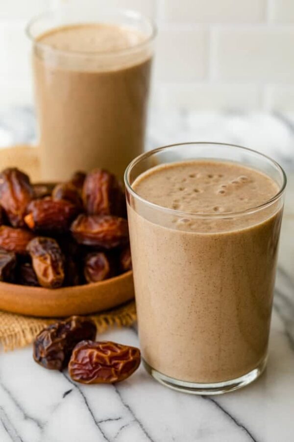 ginger & date spiced smoothie