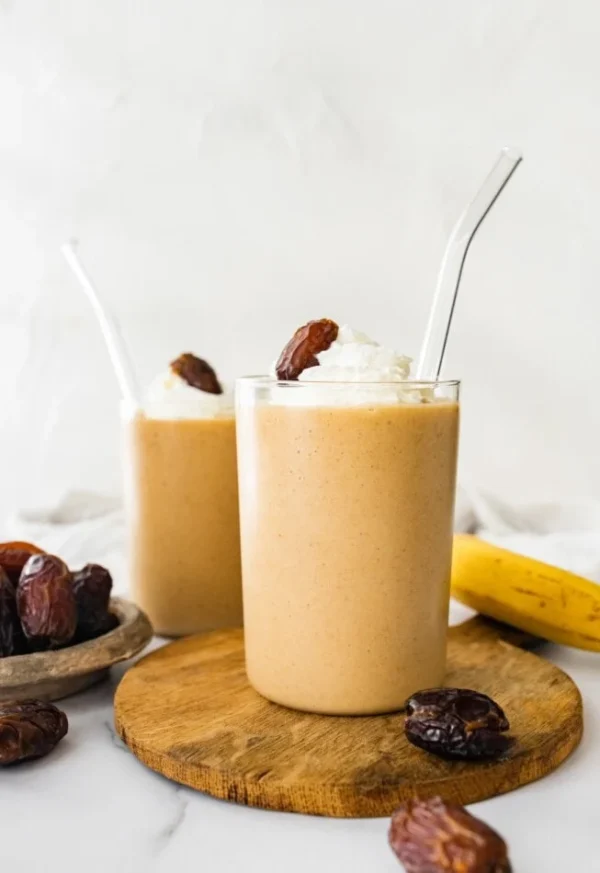 ginger & date spiced smoothie